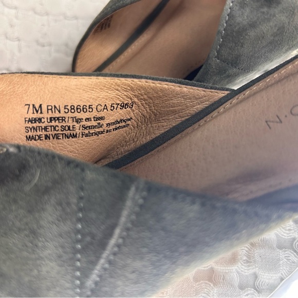 Caslon Women’s Bow Slip-On Mules Size 7M Suede & Animal Print Pointed Toe Flats - Picture 6 of 7